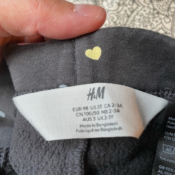 3/$12 Kids Leggings Set - Black, Gray, Multicolor Hearts - Picture 5 of 7